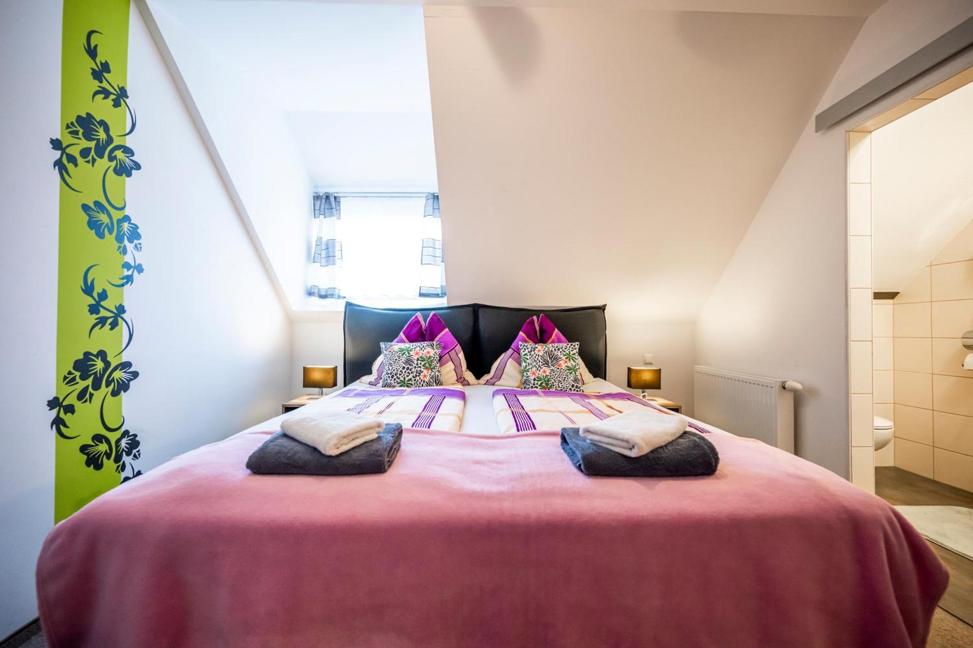 Die Schlafstube - Bed & Breakfast เซลท์เว็ก ภายนอก รูปภาพ