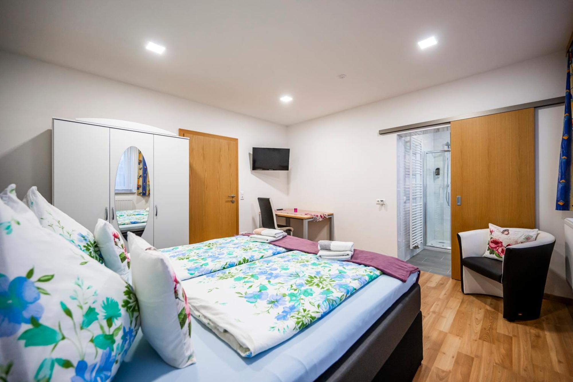 Die Schlafstube - Bed & Breakfast เซลท์เว็ก ภายนอก รูปภาพ