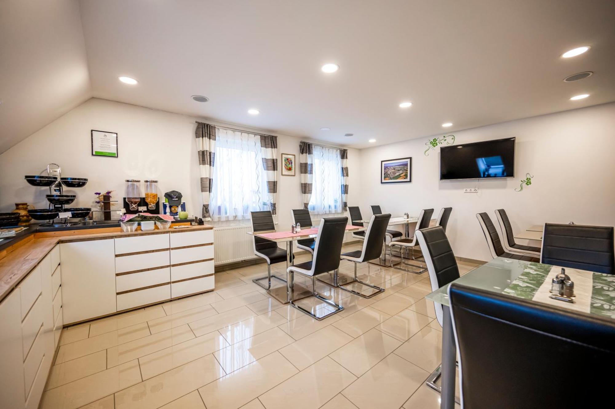 Die Schlafstube - Bed & Breakfast เซลท์เว็ก ภายนอก รูปภาพ