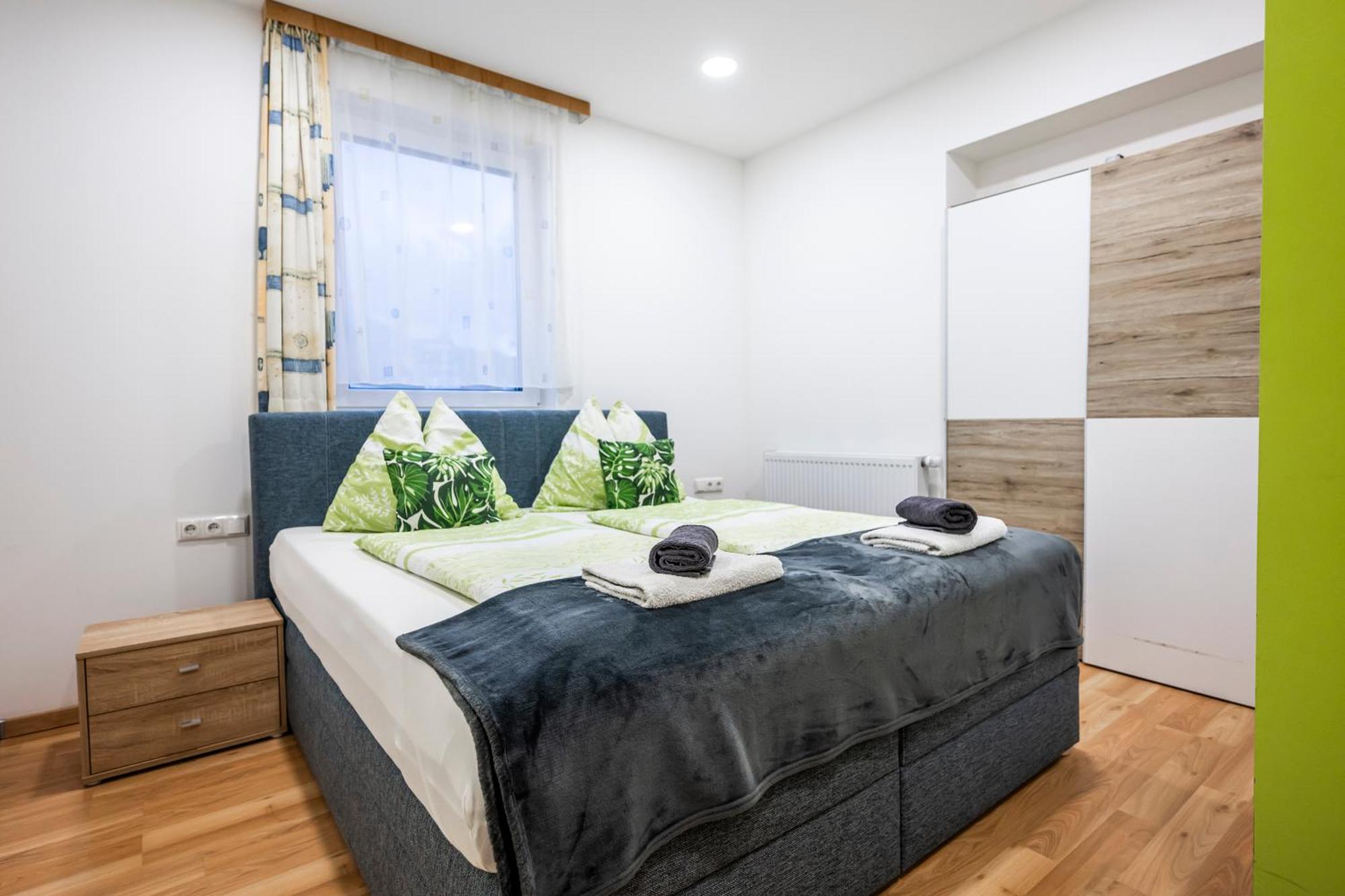 Die Schlafstube - Bed & Breakfast เซลท์เว็ก ภายนอก รูปภาพ