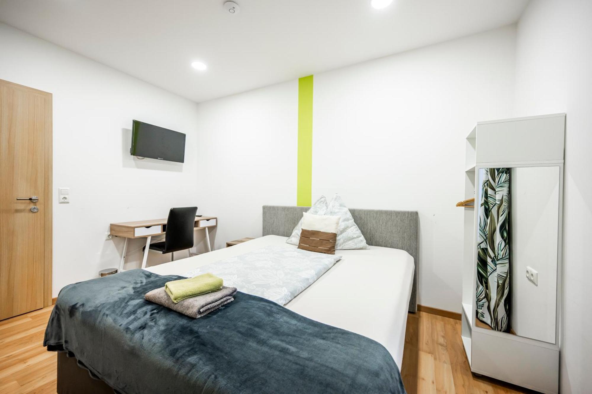 Die Schlafstube - Bed & Breakfast เซลท์เว็ก ภายนอก รูปภาพ